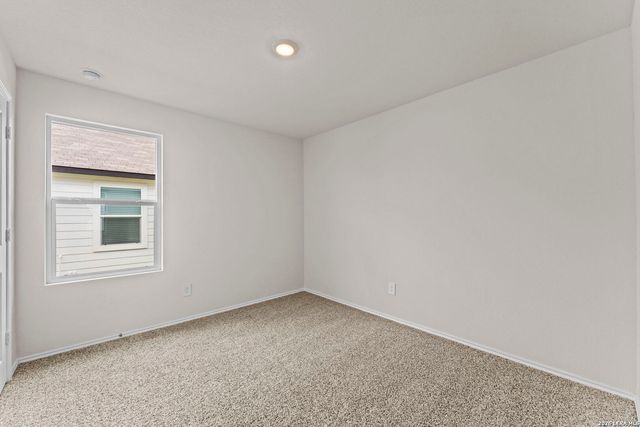 915 Prince Albert, Seguin, TX 78155