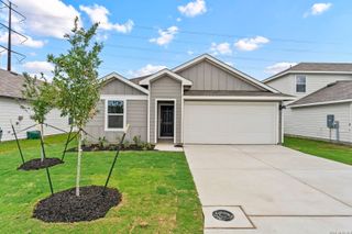 915 Prince Albert, Seguin, TX 78155