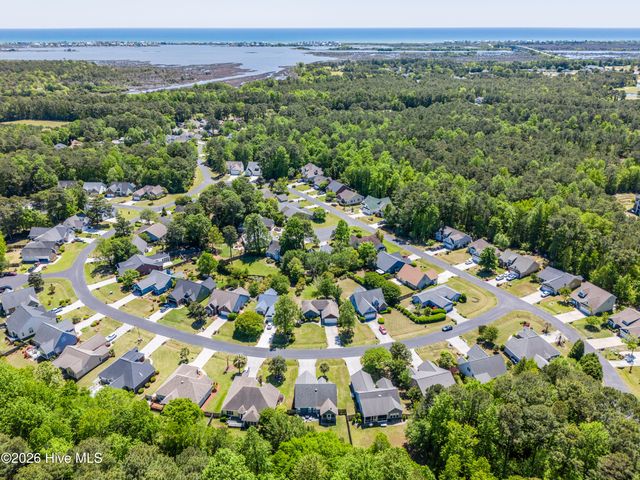 1124 Mill Run Road, Sneads Ferry, NC 28460