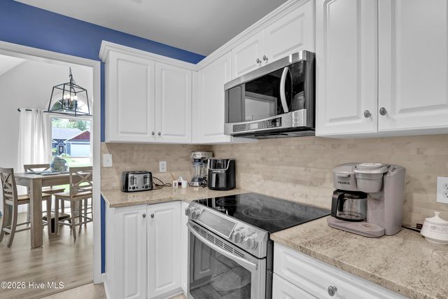 1124 Mill Run Road, Sneads Ferry, NC 28460