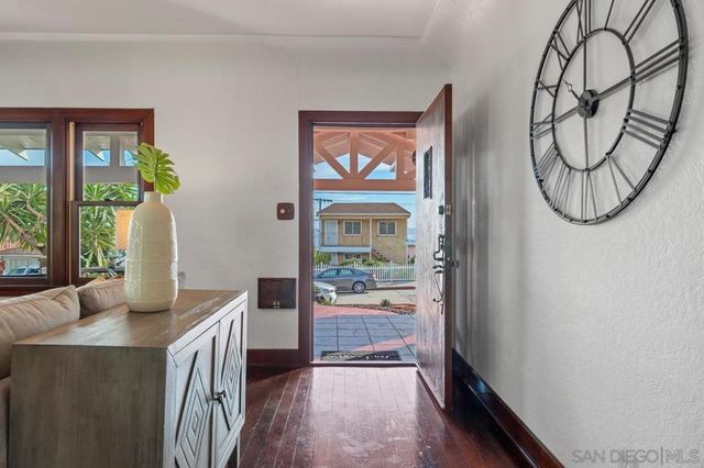 2805 State St, San Diego, CA 92103