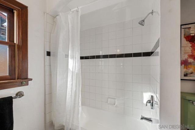2805 State St, San Diego, CA 92103