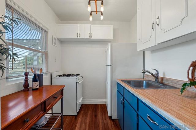 2805 State St, San Diego, CA 92103