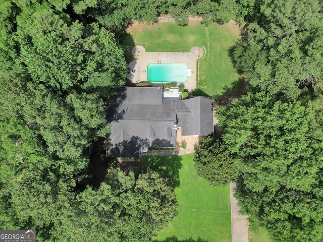 256 Country Lake Drive, Mcdonough, GA 30252