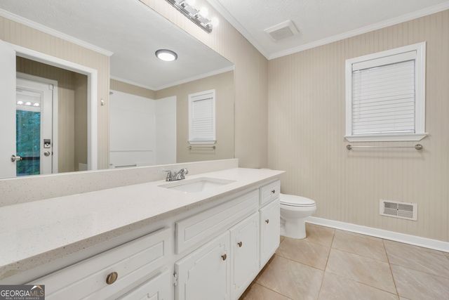256 Country Lake Drive, Mcdonough, GA 30252