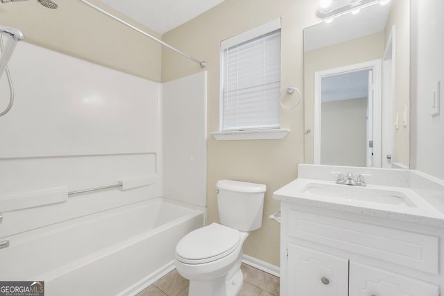 256 Country Lake Drive, Mcdonough, GA 30252