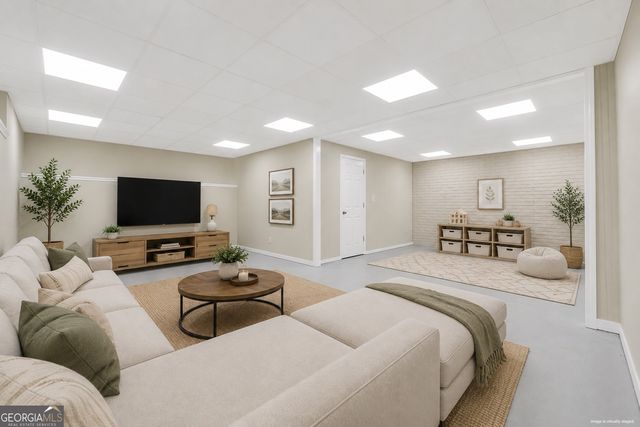 256 Country Lake Drive, Mcdonough, GA 30252