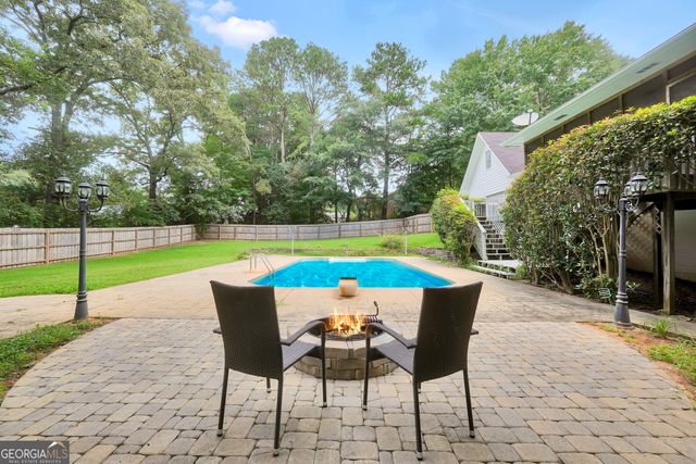 256 Country Lake Drive, Mcdonough, GA 30252