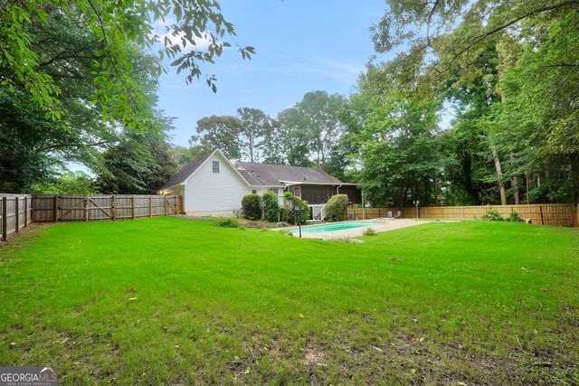 256 Country Lake Drive, Mcdonough, GA 30252