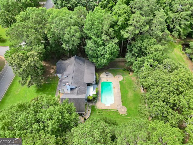 256 Country Lake Drive, Mcdonough, GA 30252