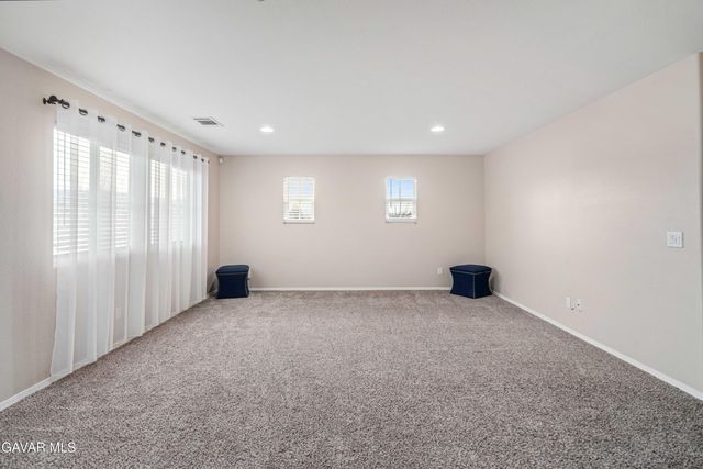 5832 W Avenue K-2, Lancaster, CA 93536