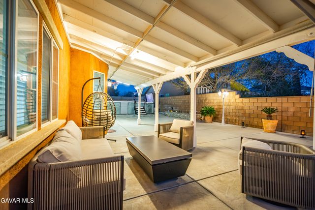 5832 W Avenue K-2, Lancaster, CA 93536