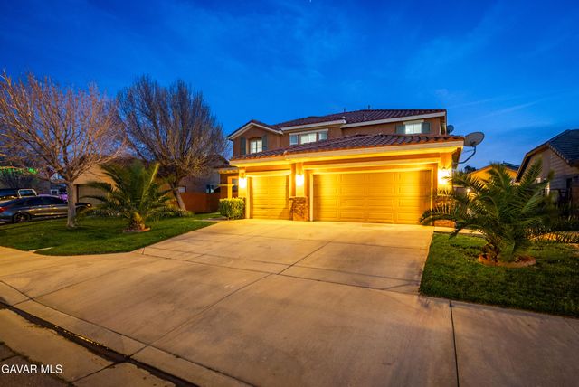 5832 W Avenue K-2, Lancaster, CA 93536