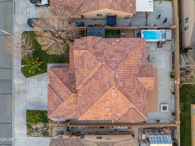 5832 W Avenue K-2, Lancaster, CA 93536