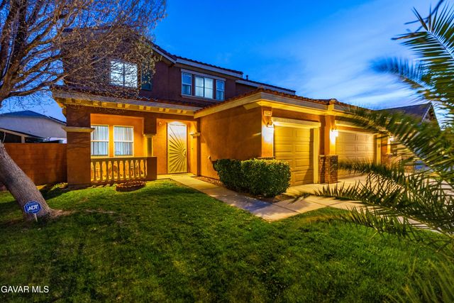 5832 W Avenue K-2, Lancaster, CA 93536