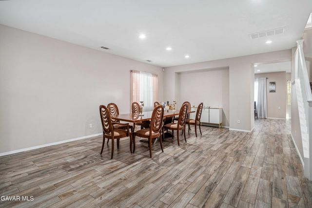 5832 W Avenue K-2, Lancaster, CA 93536