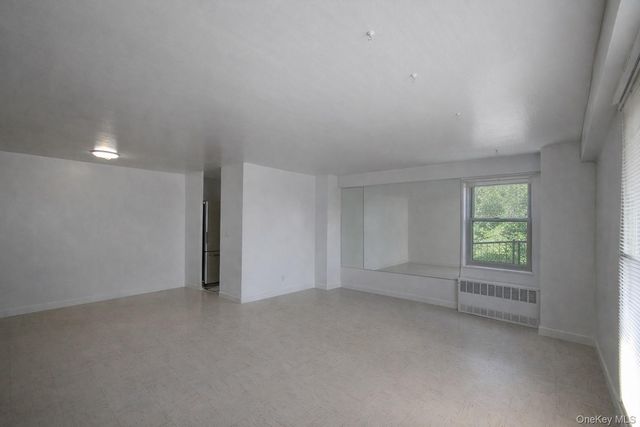 12399 Flatlands Avenue 4J, Brooklyn, NY 11207