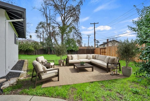 6512 Woodhurst Ct, Citrus Heights, CA 95621