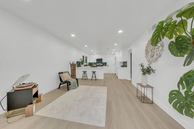 6512 Woodhurst Ct, Citrus Heights, CA 95621