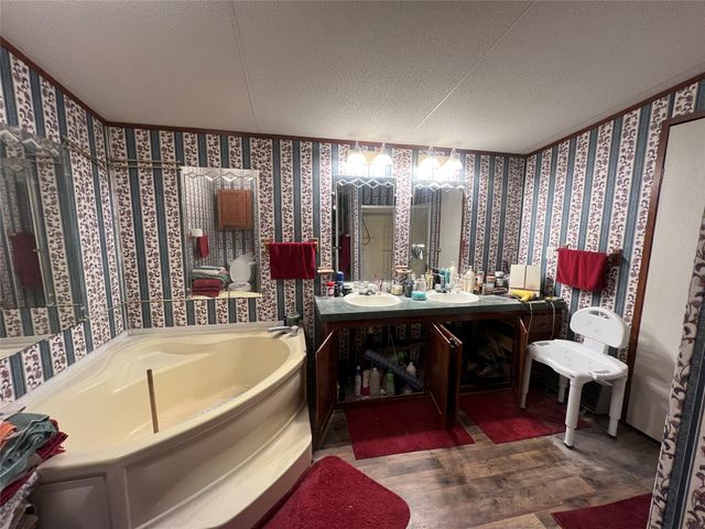 6868 State Highway 11, Sherman, TX 75090