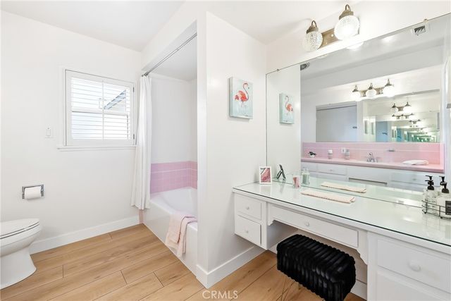 17038 California, Bellflower, CA 90706