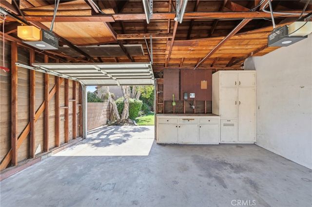 17038 California, Bellflower, CA 90706