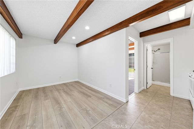 17038 California, Bellflower, CA 90706