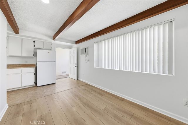 17038 California, Bellflower, CA 90706