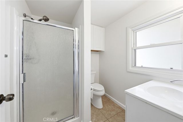 17038 California, Bellflower, CA 90706