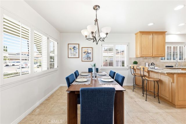 17038 California, Bellflower, CA 90706