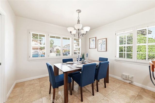 17038 California, Bellflower, CA 90706