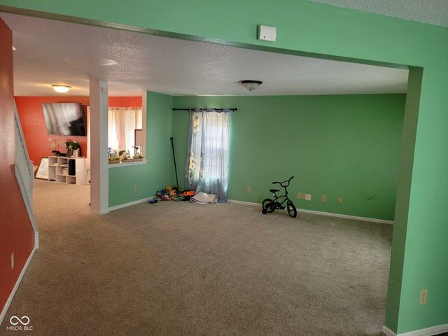 1682 Howell Drive, Indianapolis, IN 46231