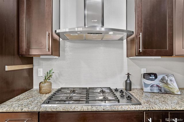 8576 E 35th Avenue, Denver, CO 80238