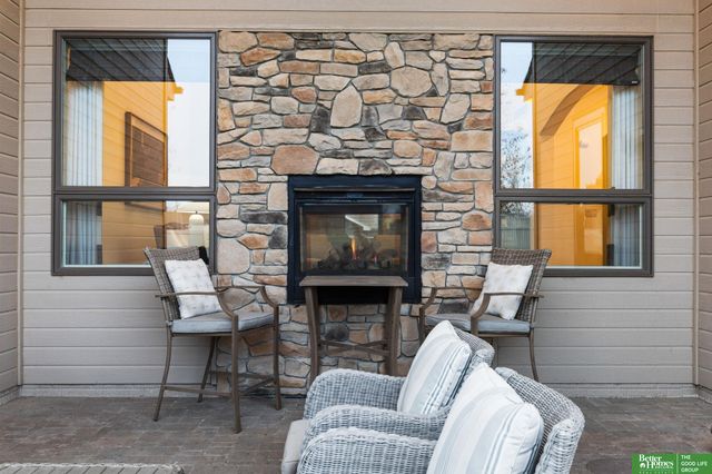 6907 S 201 Street, Gretna, NE 68028