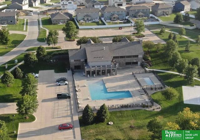 6907 S 201 Street, Gretna, NE 68028