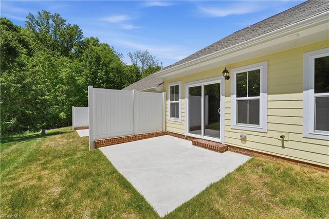 1729 OLD FIELDS Boulevard, Haw River, NC 27258