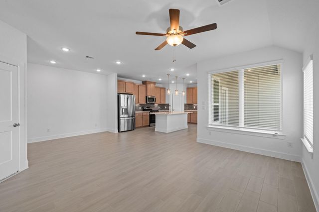 5246 Big Dipper Drive, Iowa Colony, TX 77583