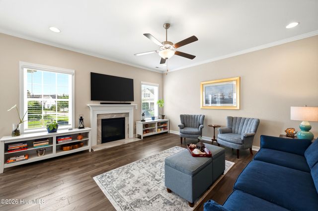 220 Trawlers Way, Wilmington, NC 28412