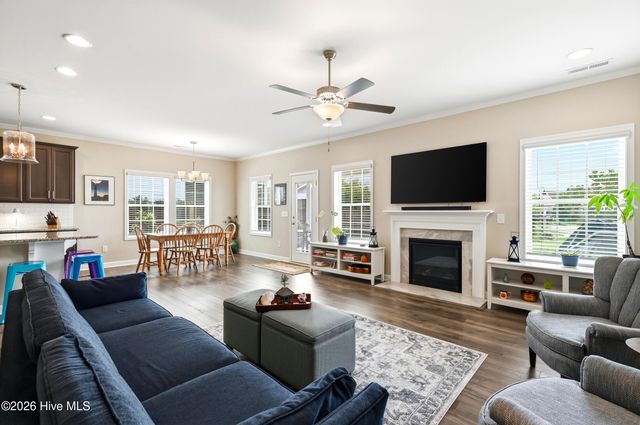 220 Trawlers Way, Wilmington, NC 28412