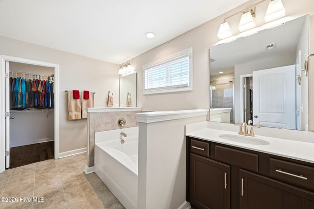 220 Trawlers Way, Wilmington, NC 28412