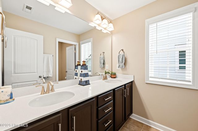 220 Trawlers Way, Wilmington, NC 28412