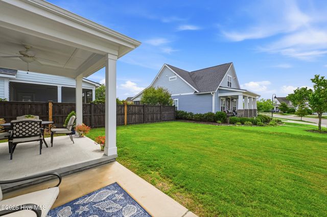 220 Trawlers Way, Wilmington, NC 28412