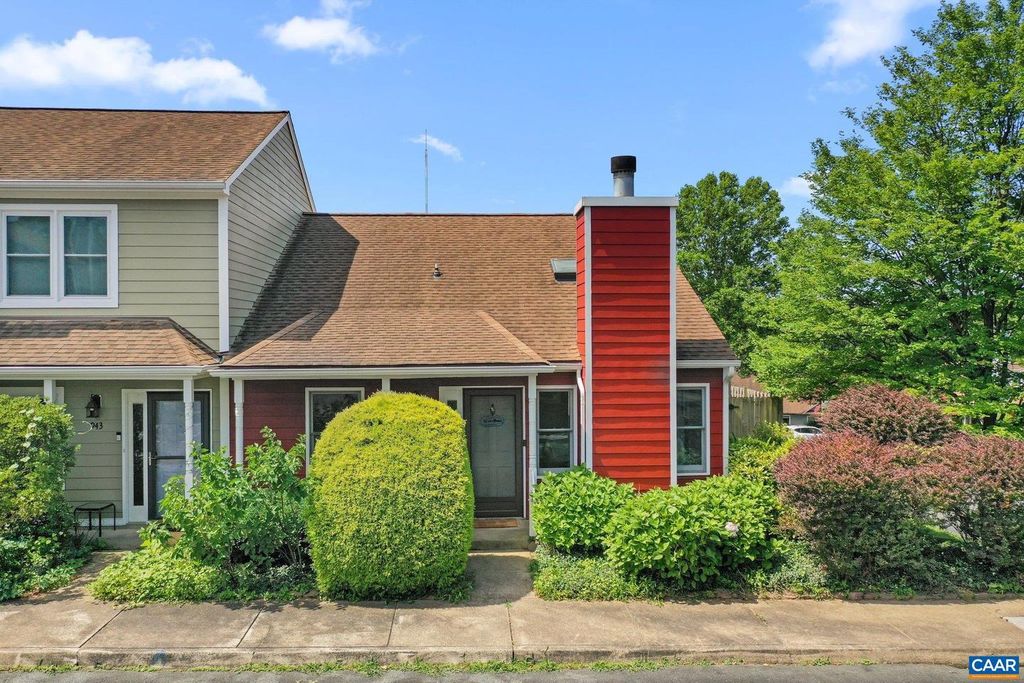 941 WARWICK CT, Charlottesville, VA 22901