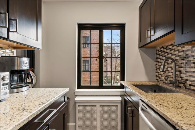 66 Milton Road G22, Rye, NY 10580