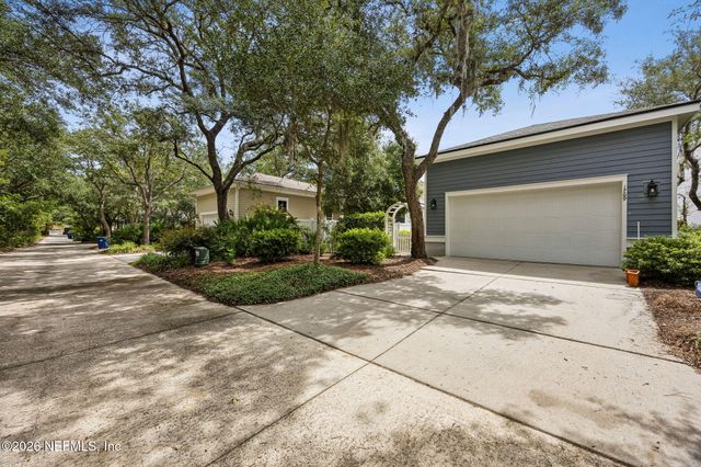 1769 S 15TH Street, Fernandina Beach, FL 32034