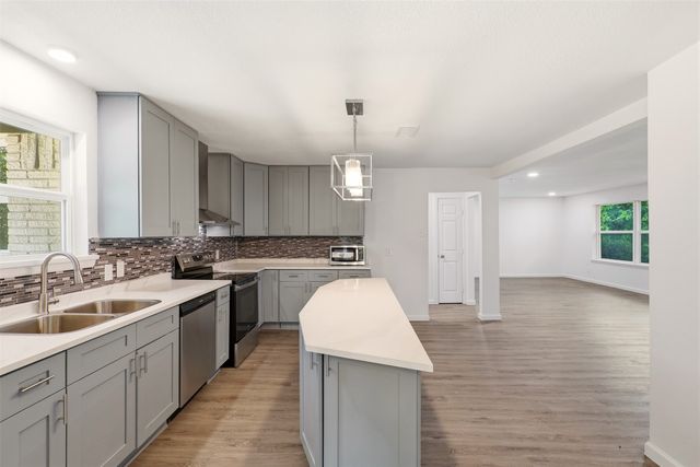 2306 Greenland Drive, Dallas, TX 75228