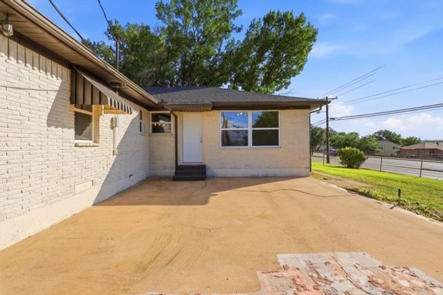 2306 Greenland Drive, Dallas, TX 75228