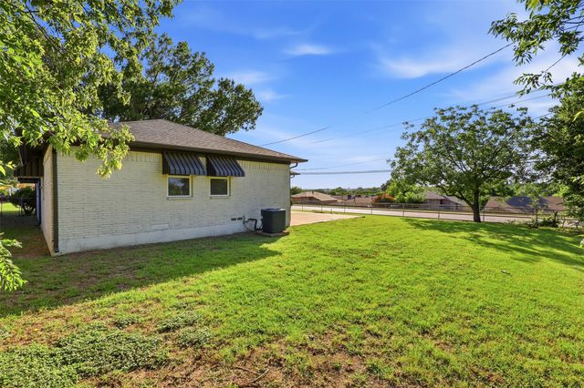 2306 Greenland Drive, Dallas, TX 75228