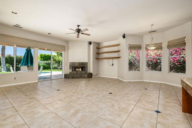 31 Sherwood Road, Rancho Mirage, CA 92270