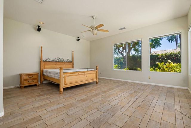 31 Sherwood Road, Rancho Mirage, CA 92270